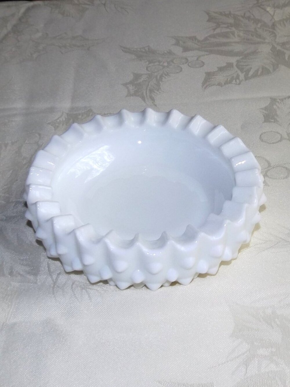 Vintage Fenton White Hobnail Milk Glass 5” Round Ashtray